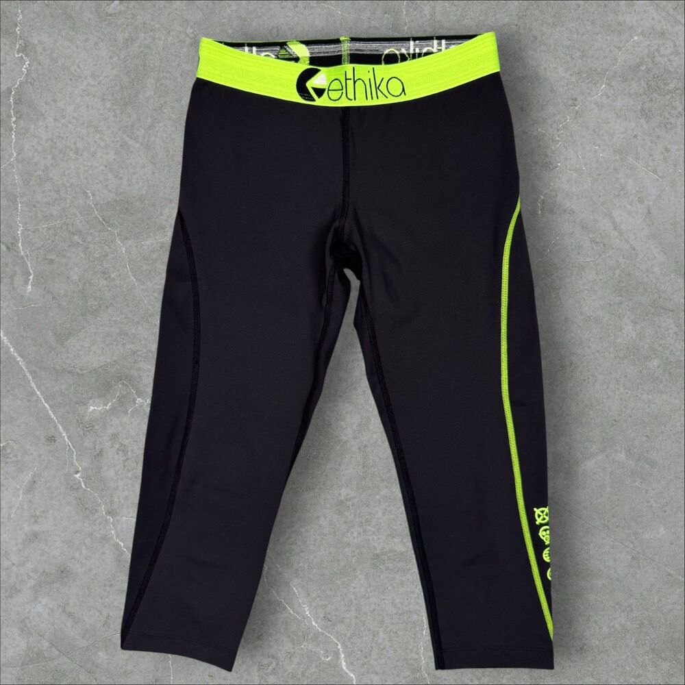 Women's Ethika Subzero Capri Leggings Black With Lime Green Trim - Size Small